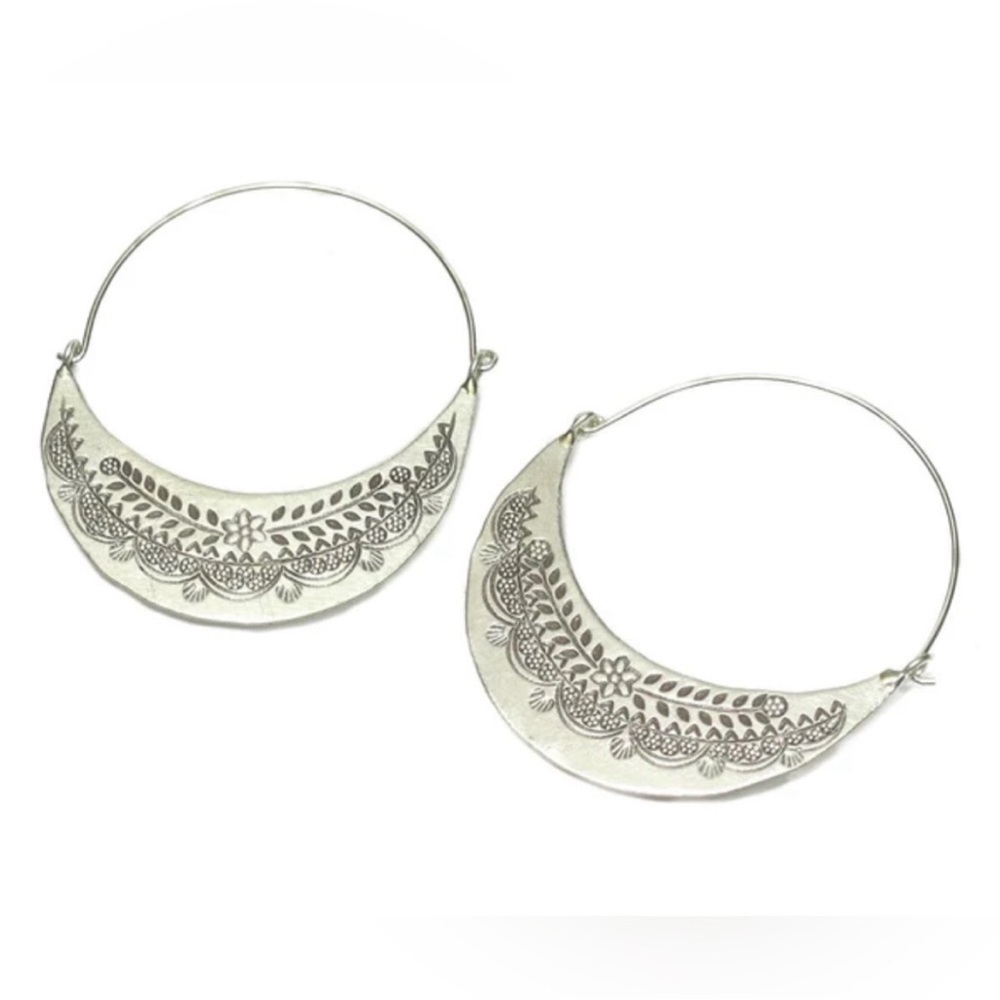 925 Sterling Silver Half Moon Crescent Earrings Floral Engraved
